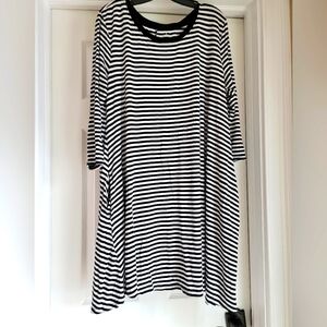 New York & Company Soho Dress White/Black Stripe  3/4 Sleeve